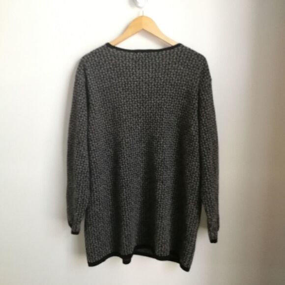 VINTAGE Grey Granny Preppy Wool Boucle Lambswool Long Cardigan Plus Size 1X - Picture 14 of 14